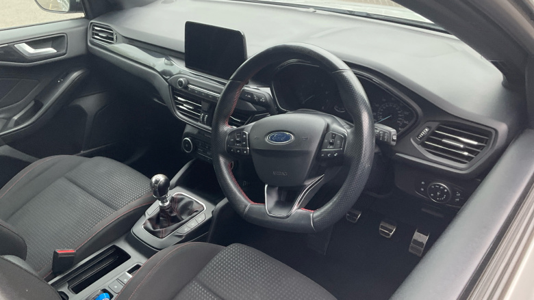 Ford Focus 1.0 EcoBoost 125 ST-Line 5dr Petrol Hatchback